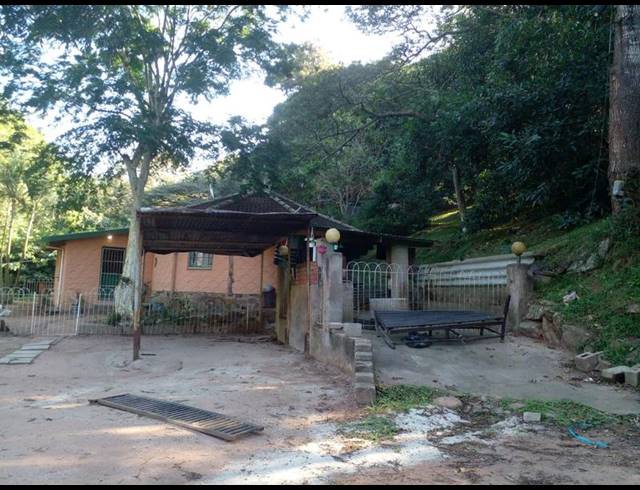 24 BEDROOM HOUSE FOR SALE IN QUEENSBURGH CENTRAL